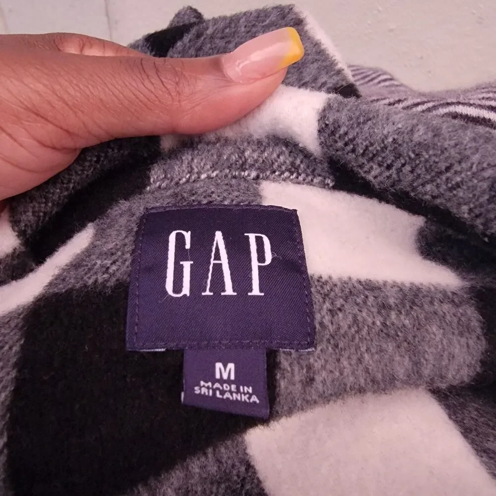 GAP Plaid Wool Blend Shirt Jacket Mens M Blk/wht Shacket Fisherman Grunge